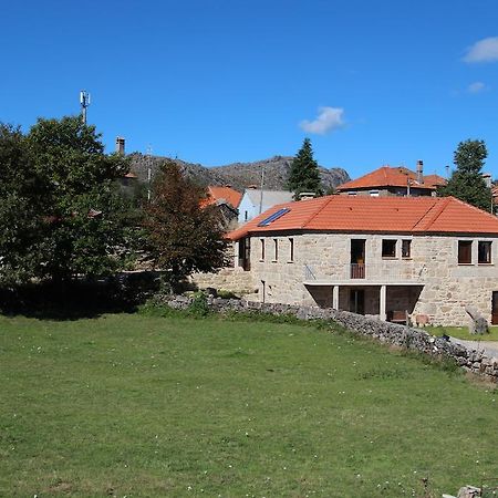 Casa Fonte Do Laboreiro Castro Laboreiro Exteriör bild