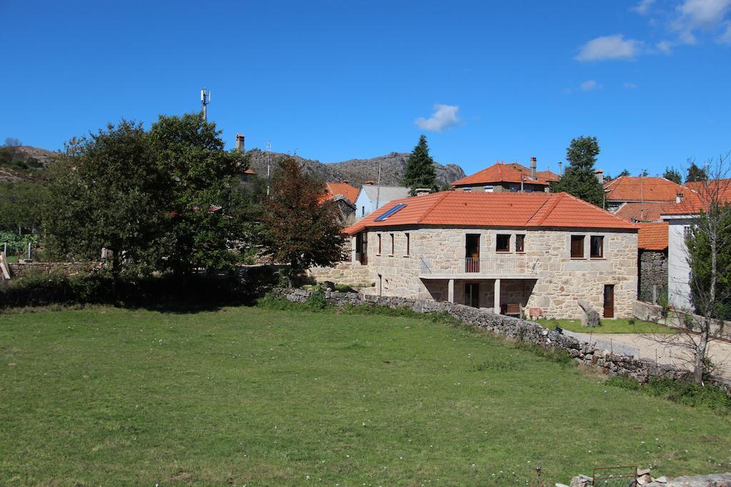 Casa Fonte Do Laboreiro Castro Laboreiro Exteriör bild