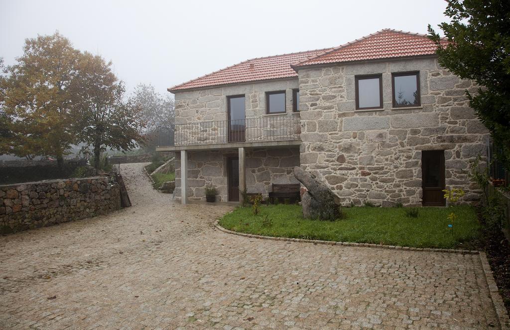 Casa Fonte Do Laboreiro Castro Laboreiro Exteriör bild